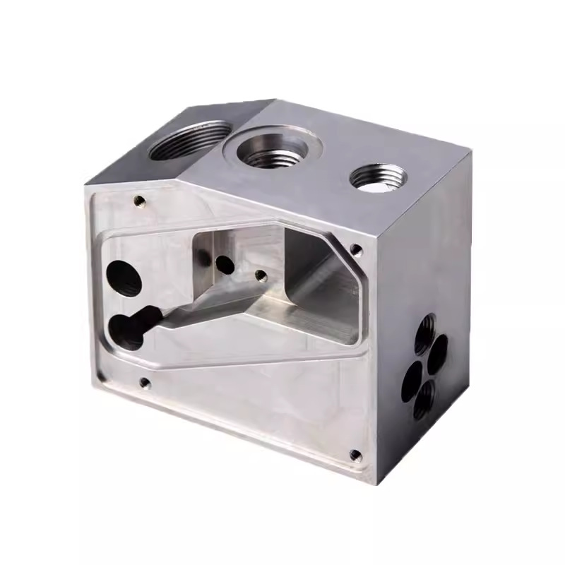 Plasma Cutting vs. Laser Cutting for Metal